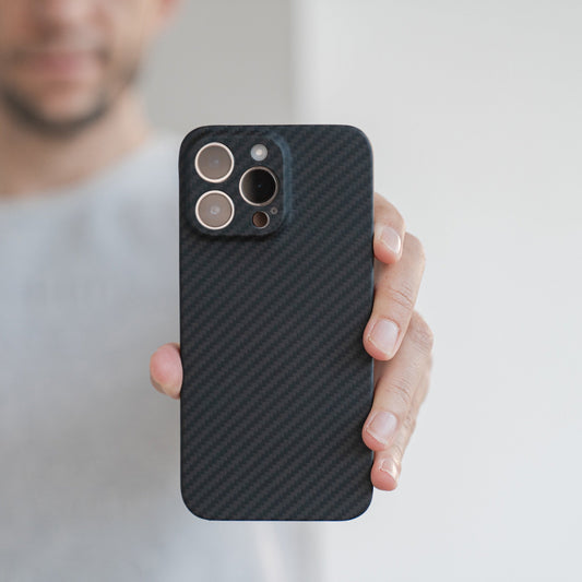 arktis iPhone 16 Pro Max Carbon Case